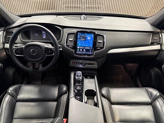 Volvo XC90 9 of 19