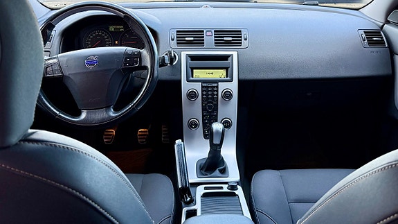 Volvo V50 11 of 17