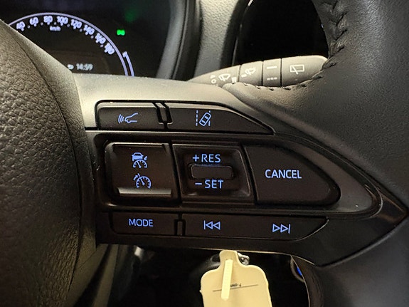 Toyota Aygo X 12 of 16