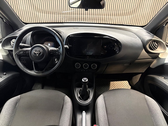 Toyota Aygo X 10 of 16