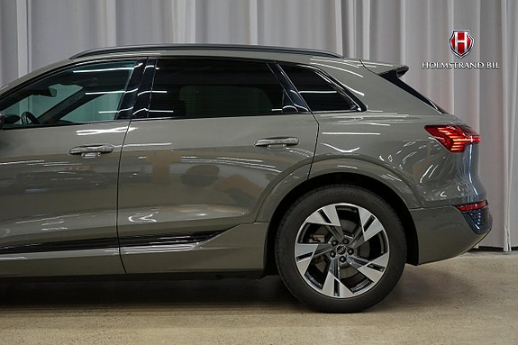Audi Q8 8 of 29