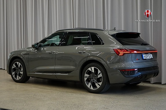Audi Q8 5 of 5