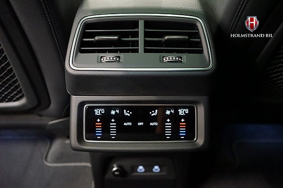 Audi Q8 13 of 29