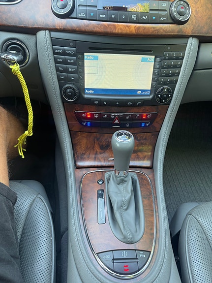 Mercedes-Benz CLS500 7 of 7
