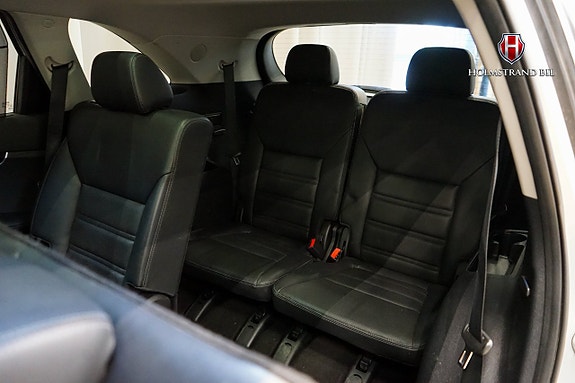 Kia Sorento 13 of 27