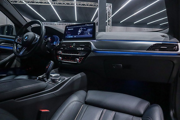 BMW 530e 8 of 13