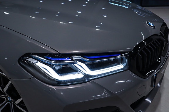 BMW 530e 3 of 13