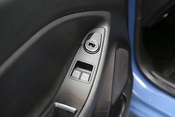 Hyundai i20 9 of 23
