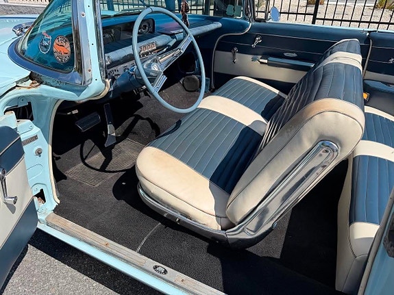 Buick Invicta 13 of 26