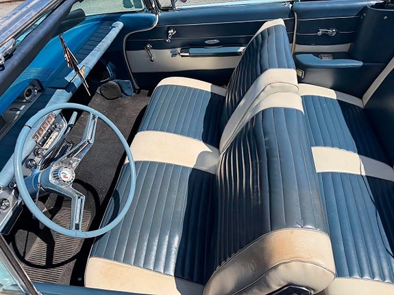 Buick Invicta 14 of 26
