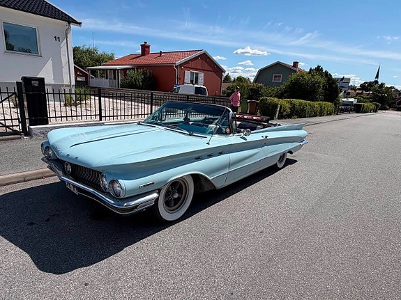 Buick Invicta 5 of 26
