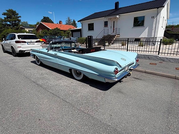Buick Invicta 4 of 26
