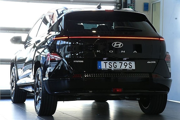 Hyundai Kona 4 of 5