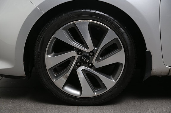 Kia Rio 7 of 23