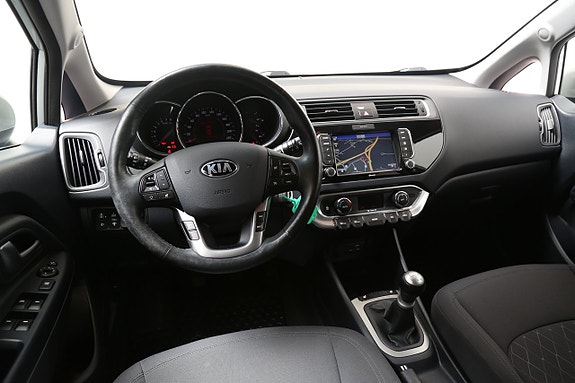 Kia Rio 12 of 23