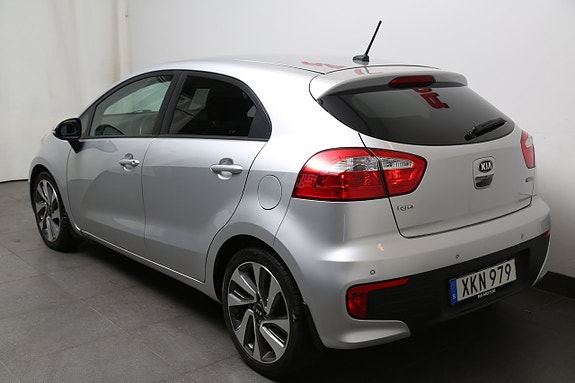 Kia Rio 4 of 23