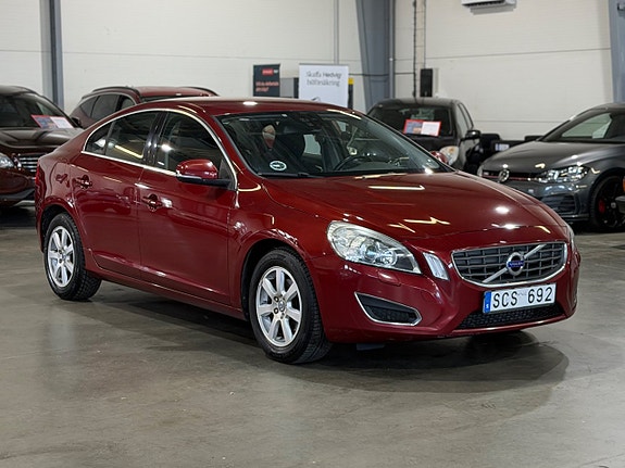 Volvo S60 5 of 5