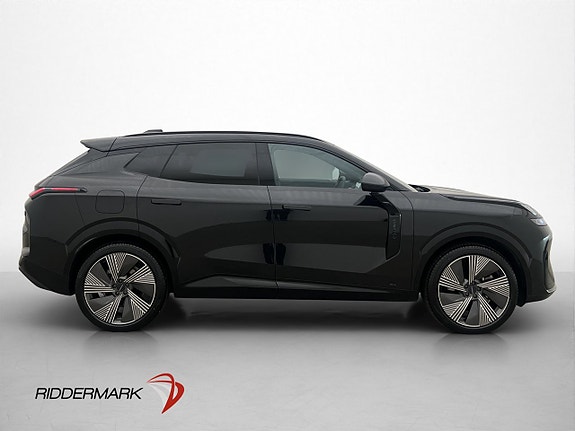 Lynk & Co 08 9 of 30