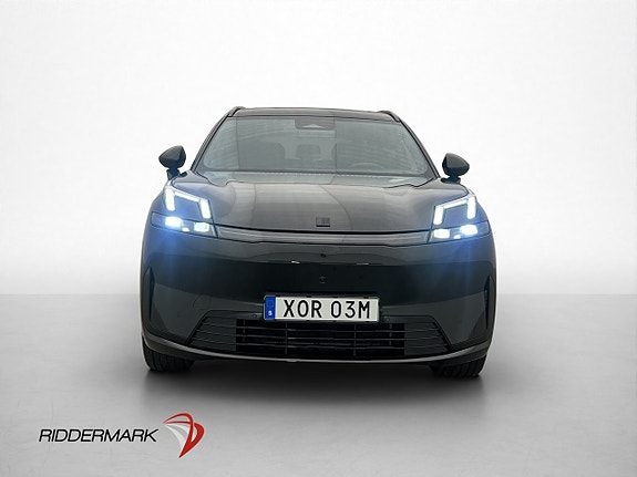 Lynk & Co 08 2 of 30