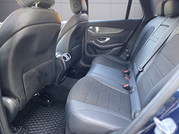 Mercedes-Benz GLC250 d 14 of 23