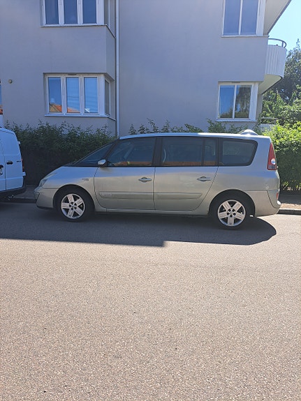 Renault Grand Espace 2 of 12