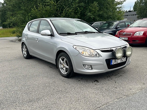 Hyundai i30 4 of 5