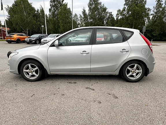 Hyundai i30 3 of 5
