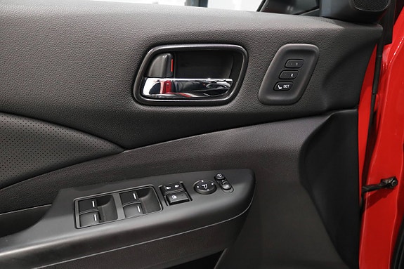 Honda CR-V 30 of 30