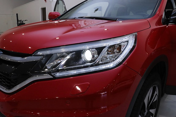 Honda CR-V 9 of 30