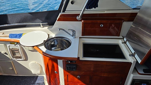 Aquador 28 HT -08 Volvo Penta D6-330 DPH mkt välskött 6 of 12