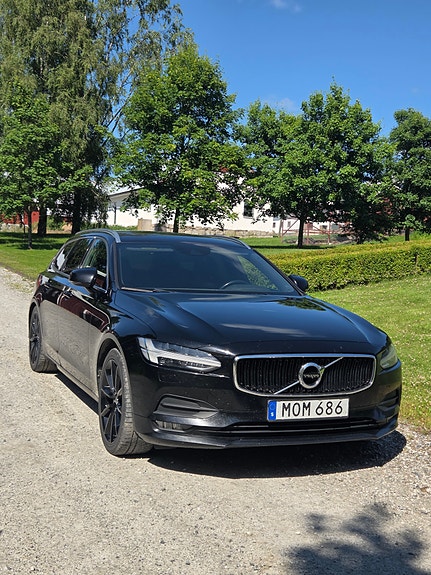 Volvo V90 2 of 3