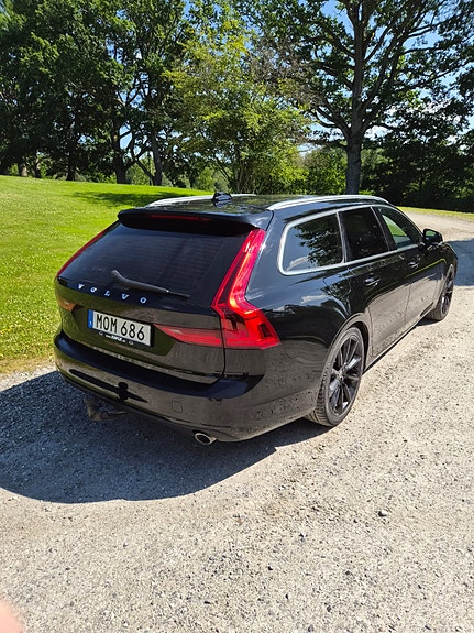 Volvo V90 3 of 3
