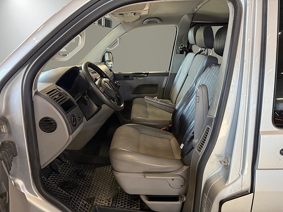 Volkswagen Transporter 8 of 18