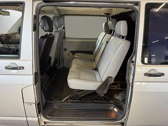 Volkswagen Transporter 11 of 18