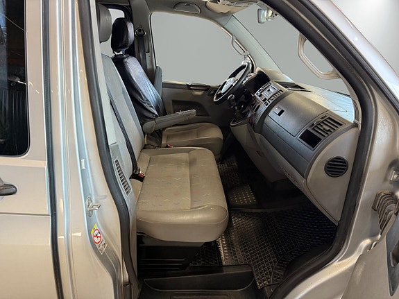 Volkswagen Transporter 16 of 18