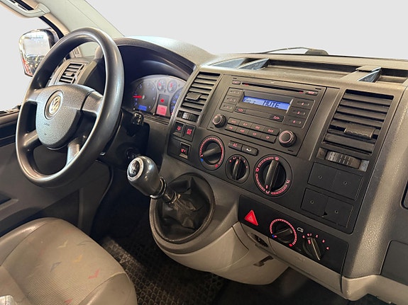 Volkswagen Transporter 18 of 18