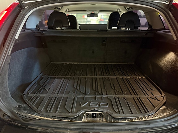 Volvo V60 9 of 19