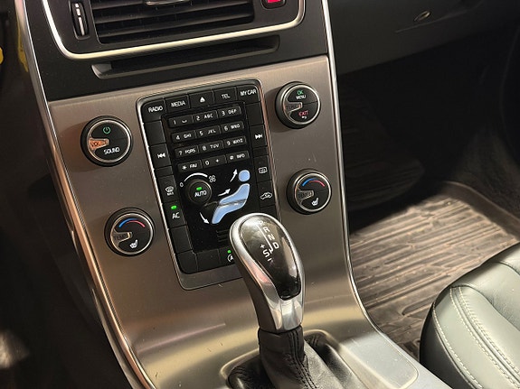 Volvo V60 19 of 19