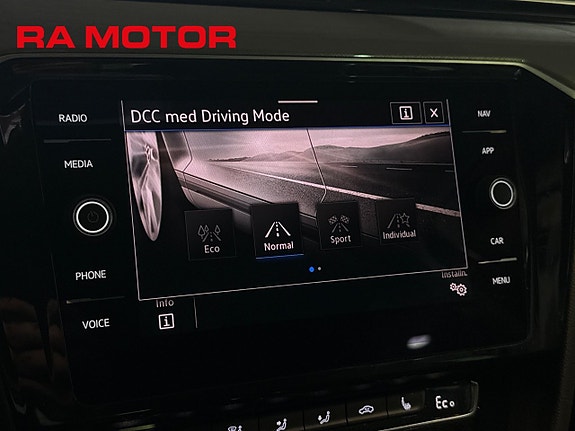 Volkswagen Passat 21 of 27