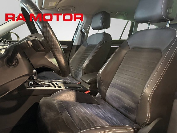 Volkswagen Passat 11 of 27