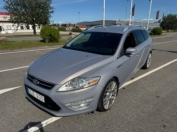 Ford Mondeo 2 of 5