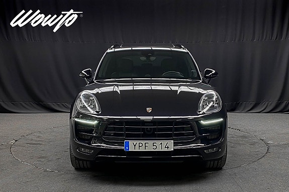 Porsche Macan GTS 2 of 5