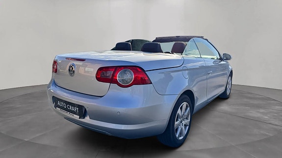 Volkswagen Eos 5 of 12