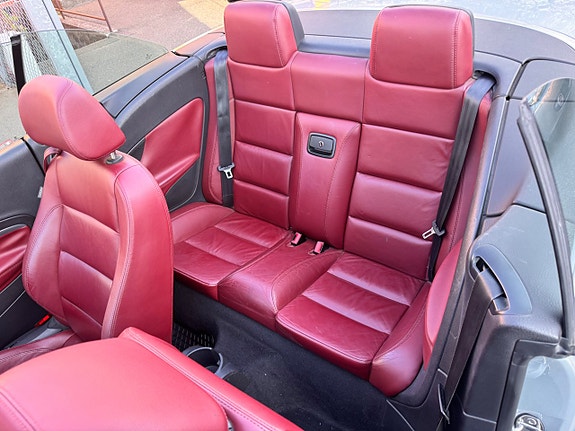 Volkswagen Eos 8 of 12