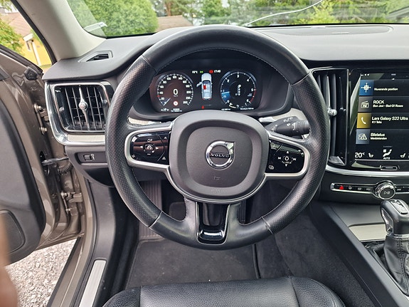 Volvo V60 14 of 17
