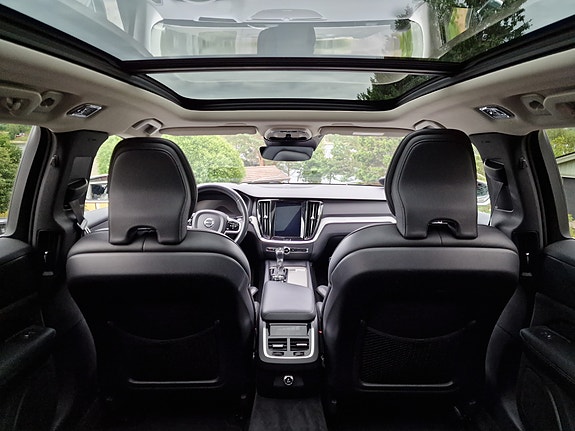 Volvo V60 9 of 17