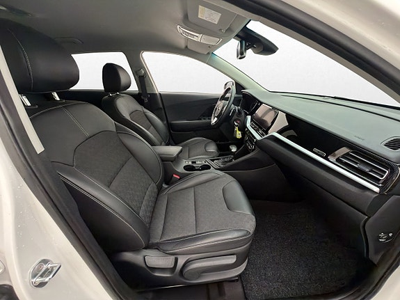 Kia Niro 14 of 30