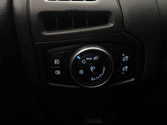 Ford Focus 24 of 29