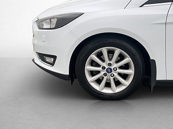 Ford Focus 26 of 29