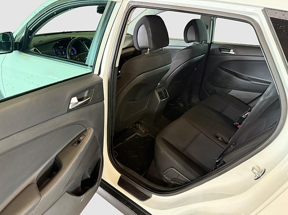 Hyundai Tucson 12 of 21